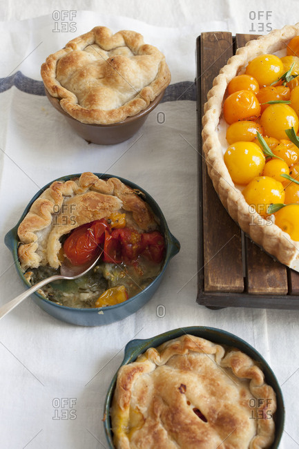 Tomato tart served with tarts on a tabletop