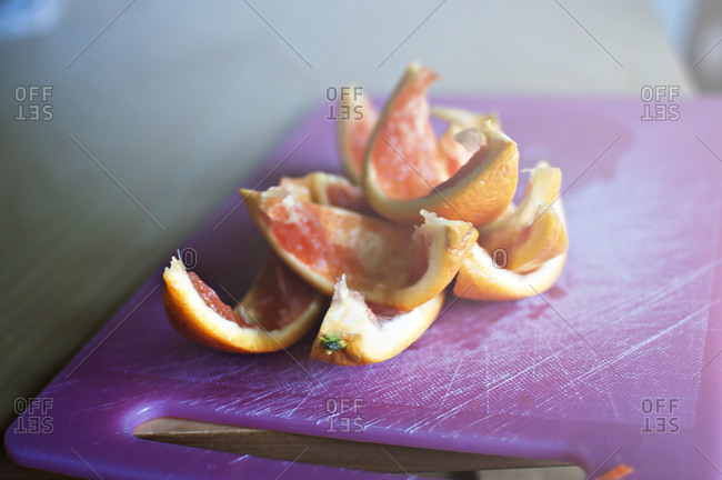 Grapefruit rind wedges - Offset Collection