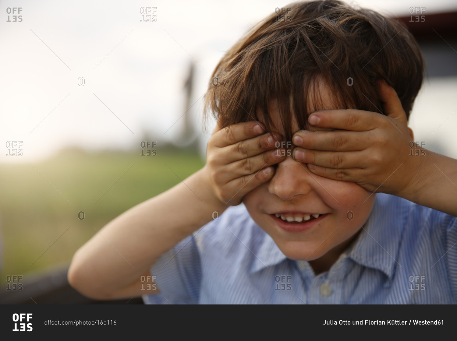 ребенок с закрытыми глазами картинки