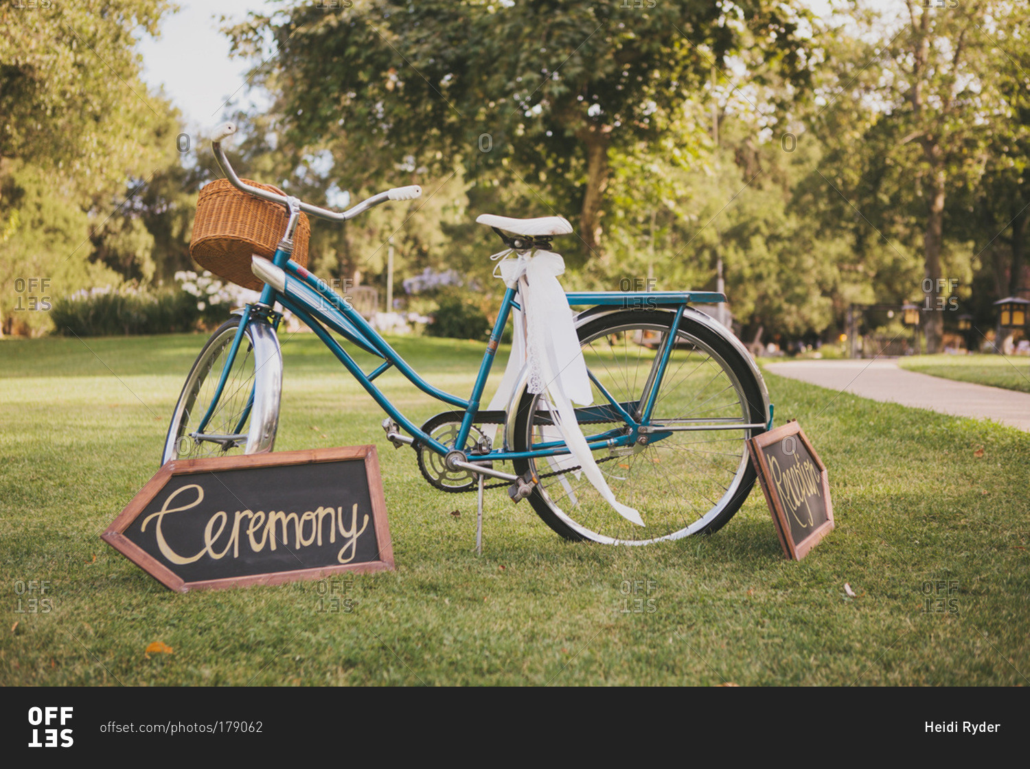 Bicycle in a park signaling wedding ceremony