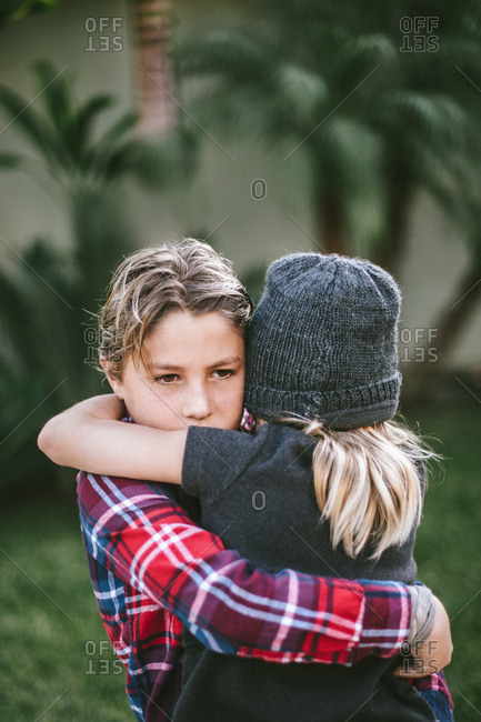boy and girl hugging in love