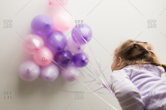 balloon string stock photos - OFFSET