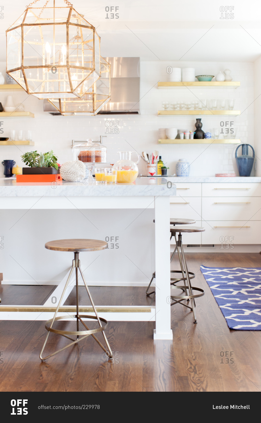 hanging light over kitchen island