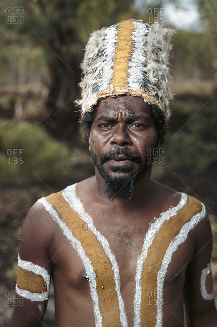 Laura, Queenstown, Australia - January 2014: Portrait of Australian aboriginal man stock photo - OFFSET