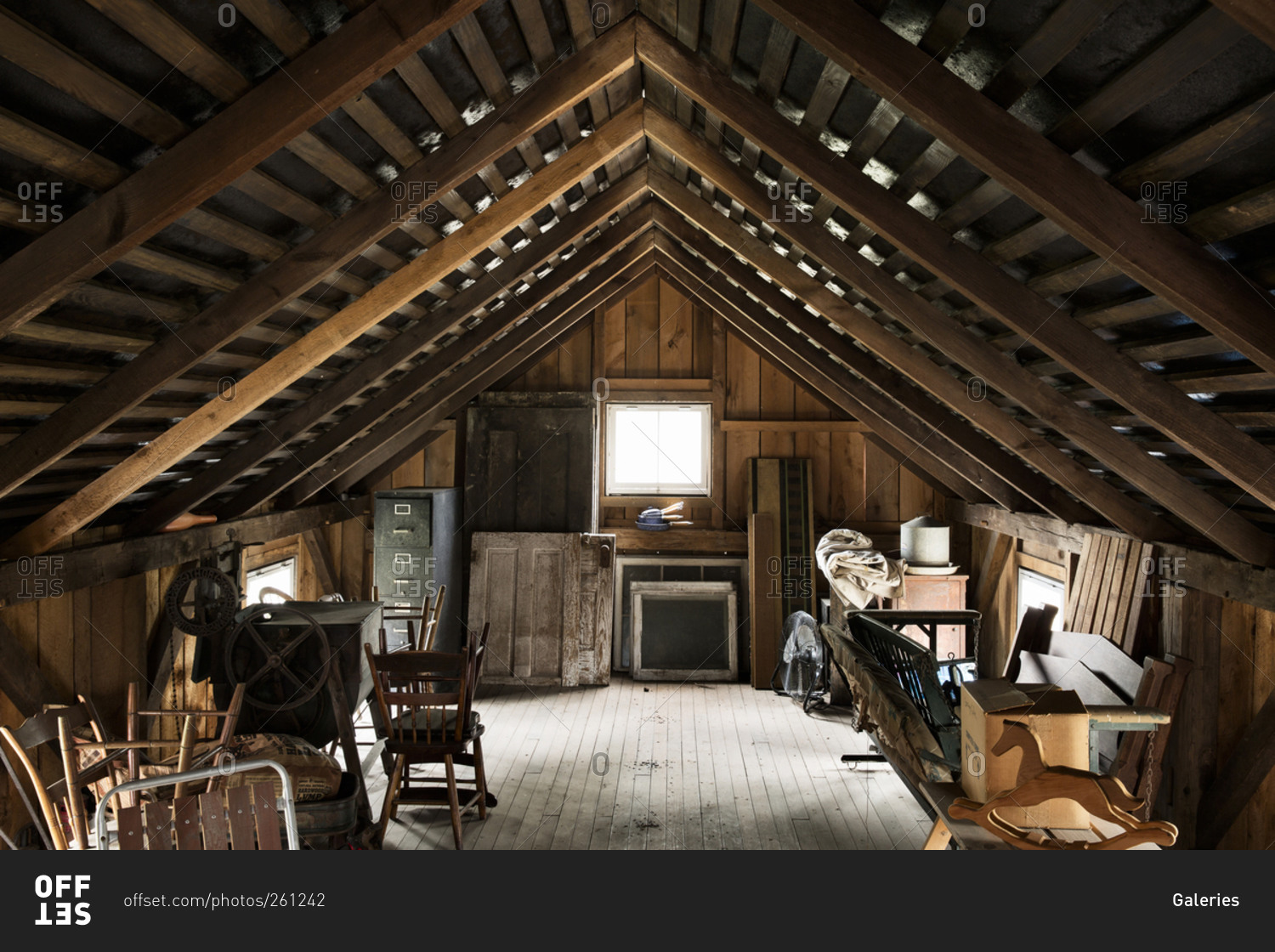 The Old Attic - Image Balcony and Attic Aannemerdenhaag.Org