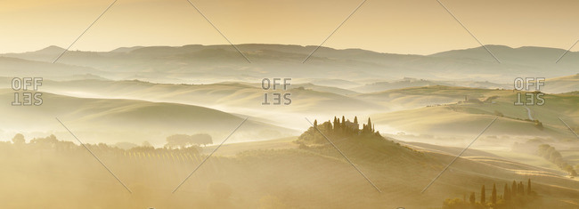 Farm house Belvedere at sunrise, near San Quirico, Val d'Orcia (Orcia Valley), UNESCO World Heritage Site, Siena Province, Tuscany, Italy