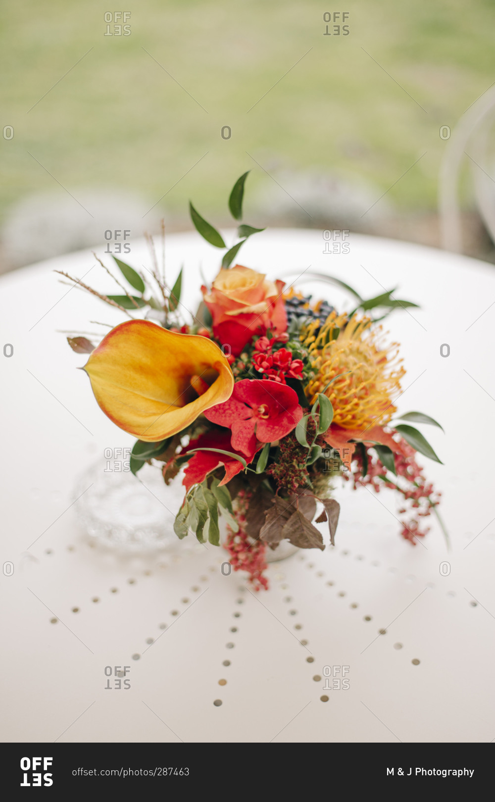 Fall floral arrangement for outdoor wedding