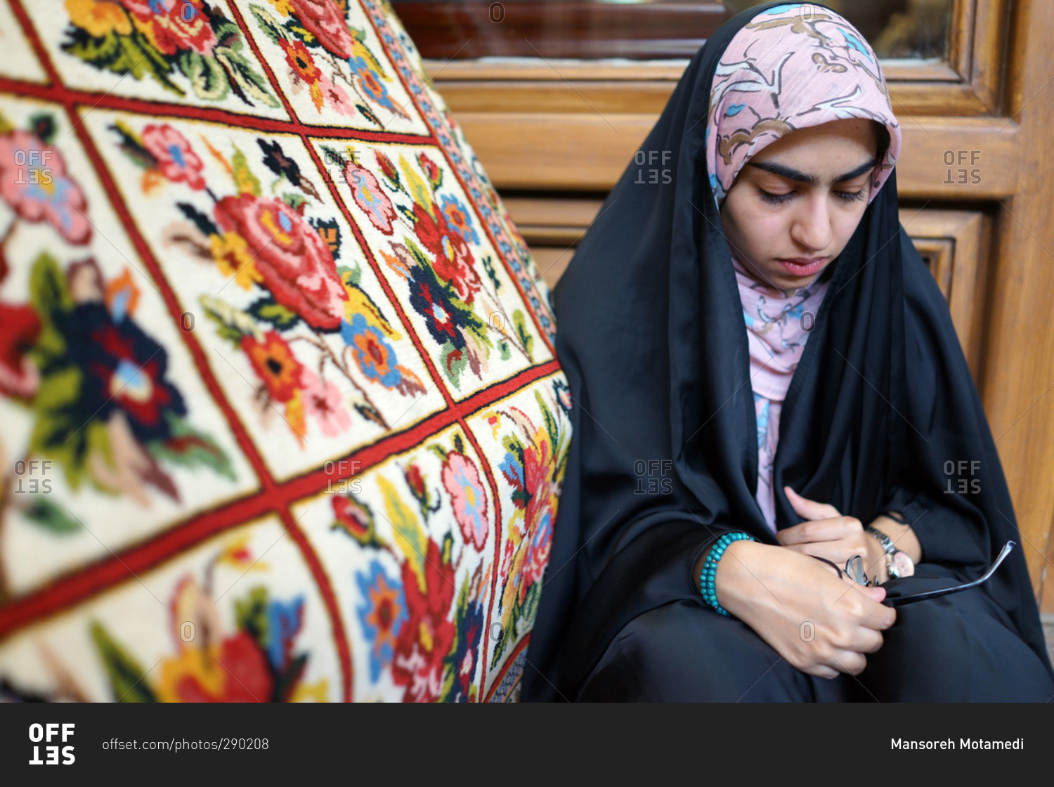 On chat girl in Tehran