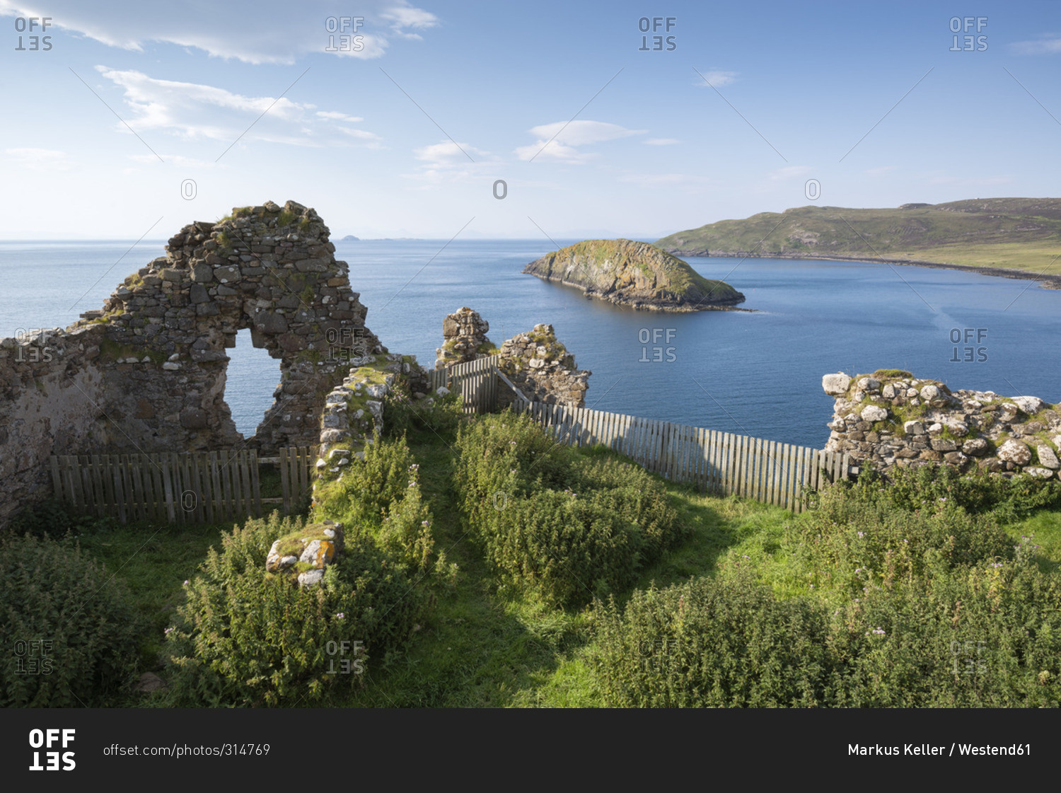 Duntulm castle, castle ruin in Scotland