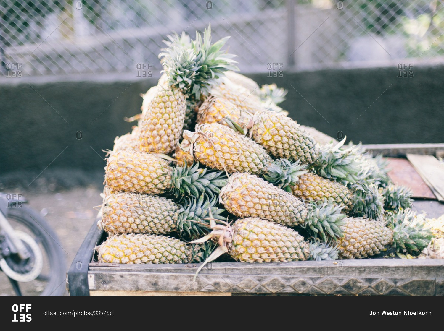 Ananas retourné caddie