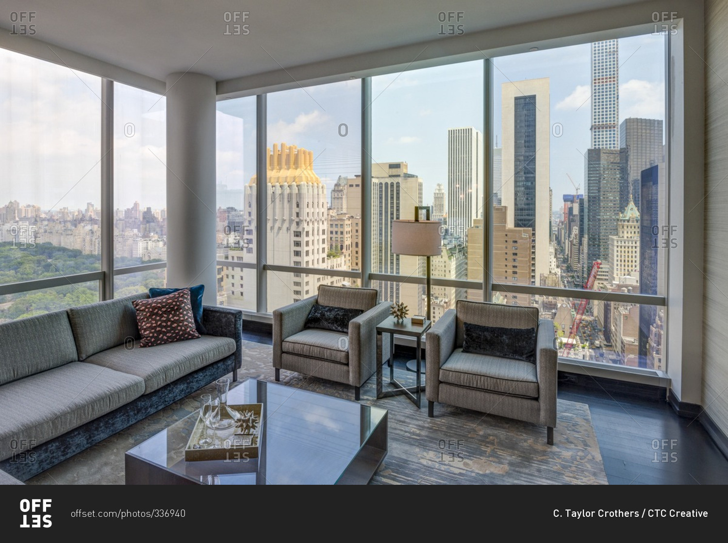 nyc apartment living room