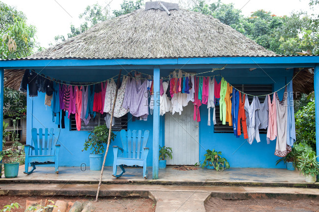 Porch clothesline online