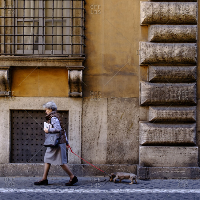 - April 5, 1904: Woman walking dog in Rome