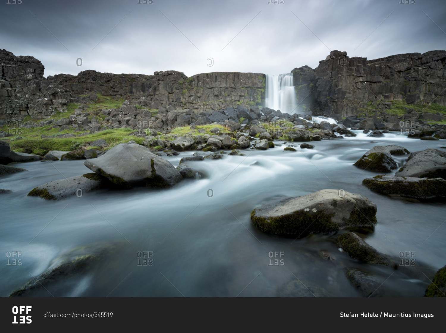 _xar_rfoss waterfall in Thingvellir National Park, Iceland