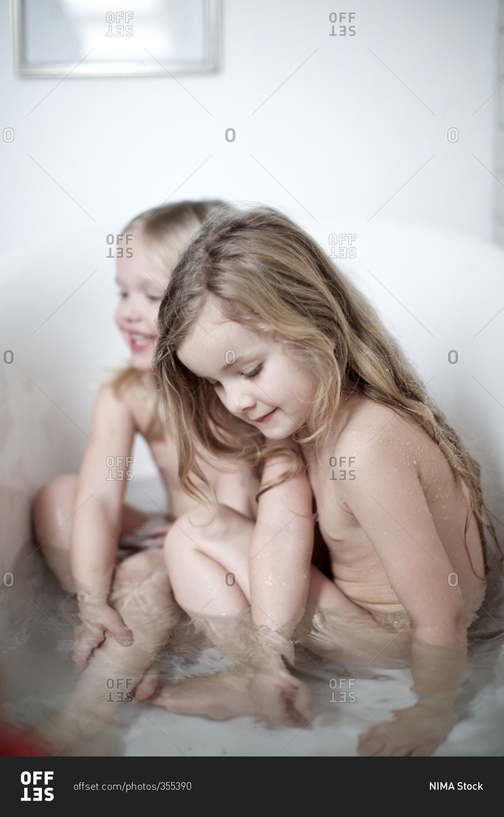 Little girls in bathtub