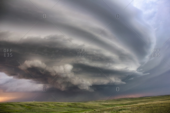 Anticyclonic supercell thunderstorm swirling over the plains, Deer Trail, Colorado, USA
