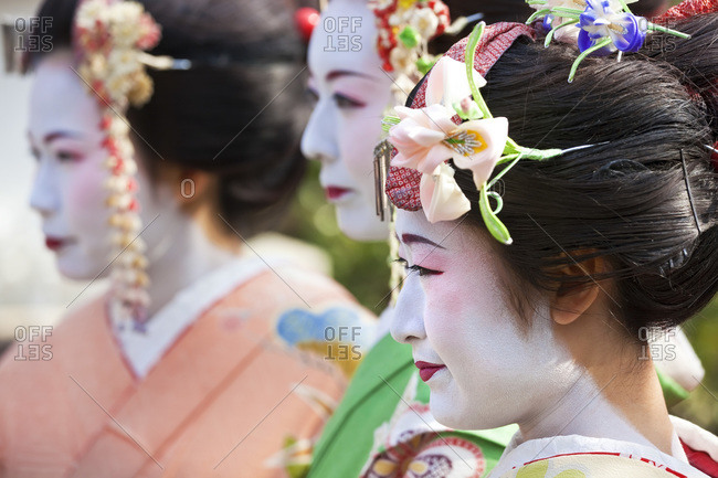 Apprentice Geisha (Maiko), Women Dressed in Traditional Costume, Kimono,  Kyoto, Honshu, Japan