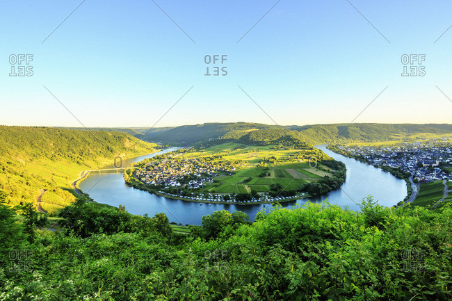 Bend of Moselle River near Kroev
