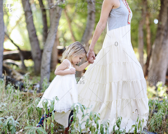 Little girl flowy outlet dresses