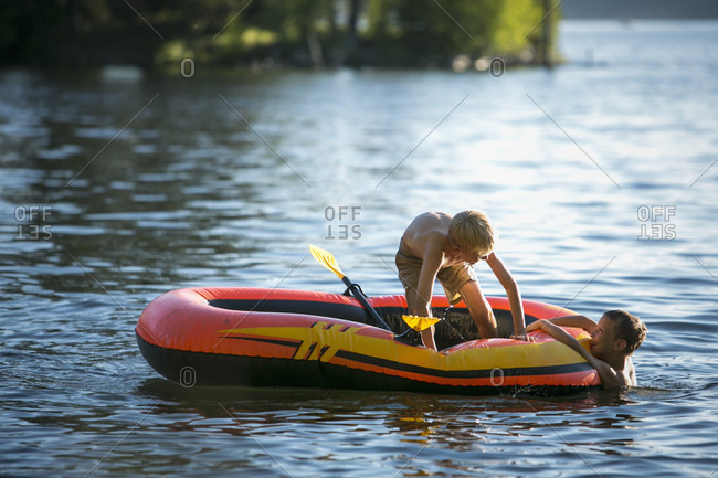 raft swimming