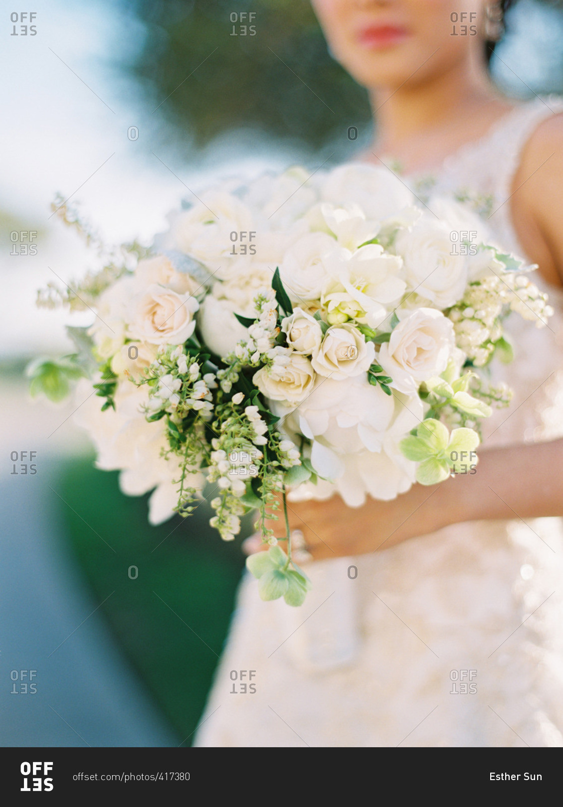 A bride holding her bouquet