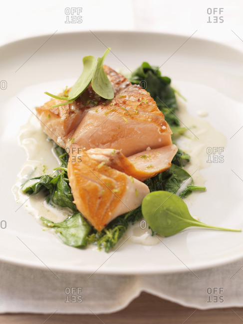 Salmon with lime-infused spinach - Offset