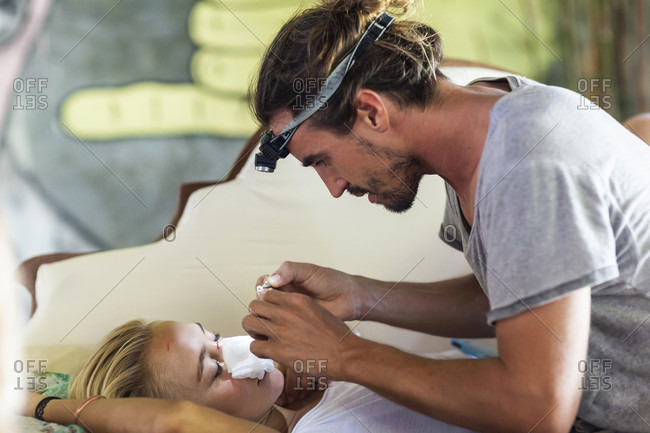 Unconscious Husband Meet Her Love In Silence ar.inspiredpencil.com