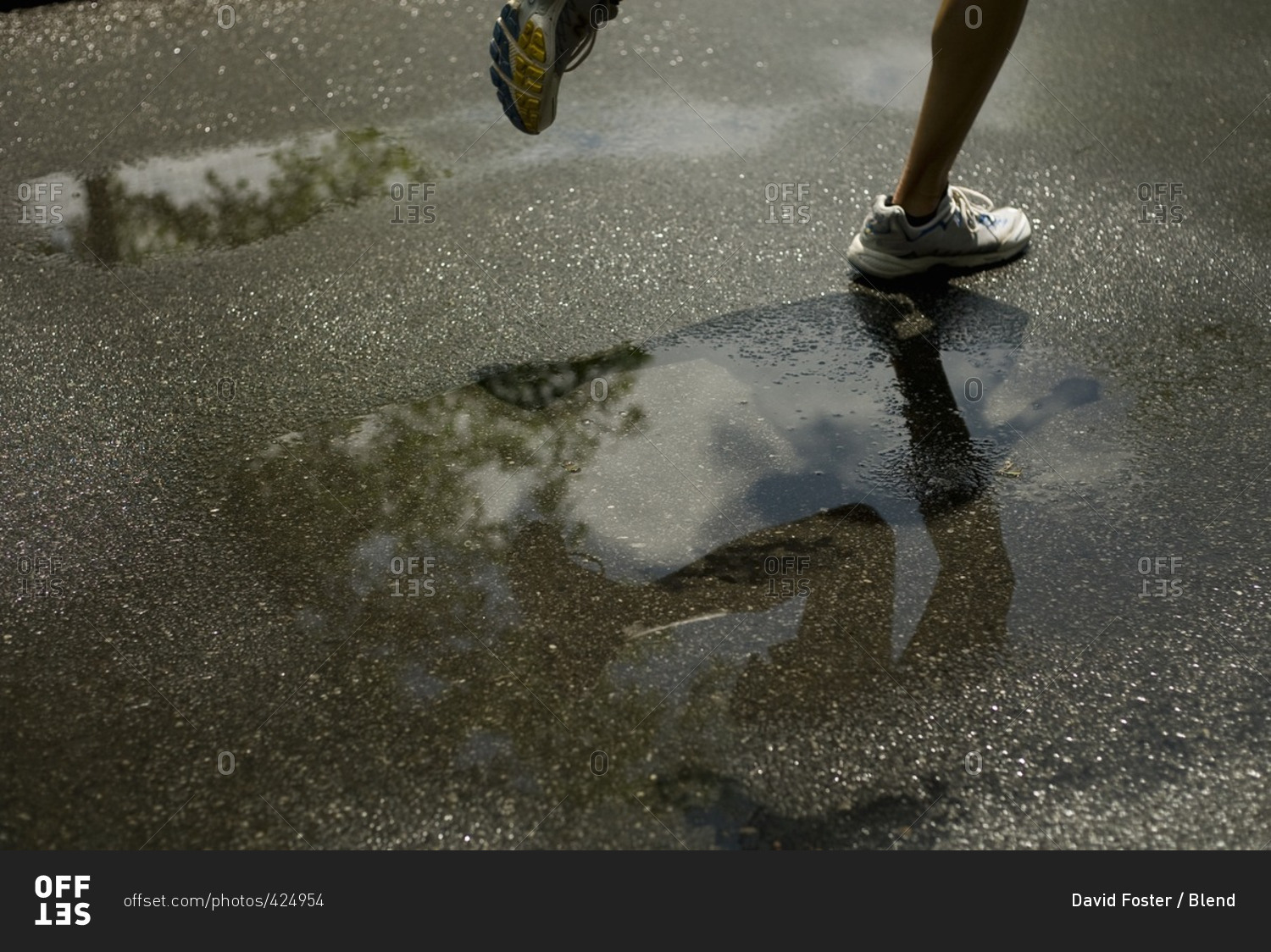 Puddles перевод. Puddle 2010. Bottega Puddle фото на модели. Puddle Board Travel. Puddle перевод.