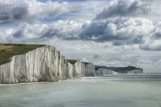 UK, Sussex, Seaford, Seven Sisters Country Park, Seaford Head, view to Seven Sisters Chalk Cliffs