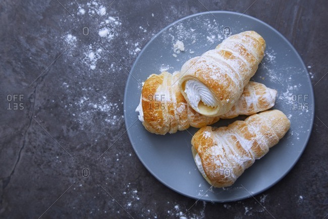 Cannoli pastry on a plate