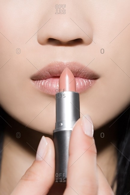 Nude Colored Lips 2