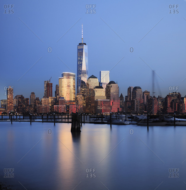 Manhattan view of the New York Skyline and the One World Trade Center from New Jersey at night