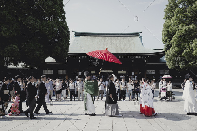 Japanese wedding at Meiji-jingu Shrine