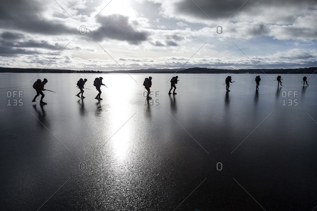 People long-distance ice skating