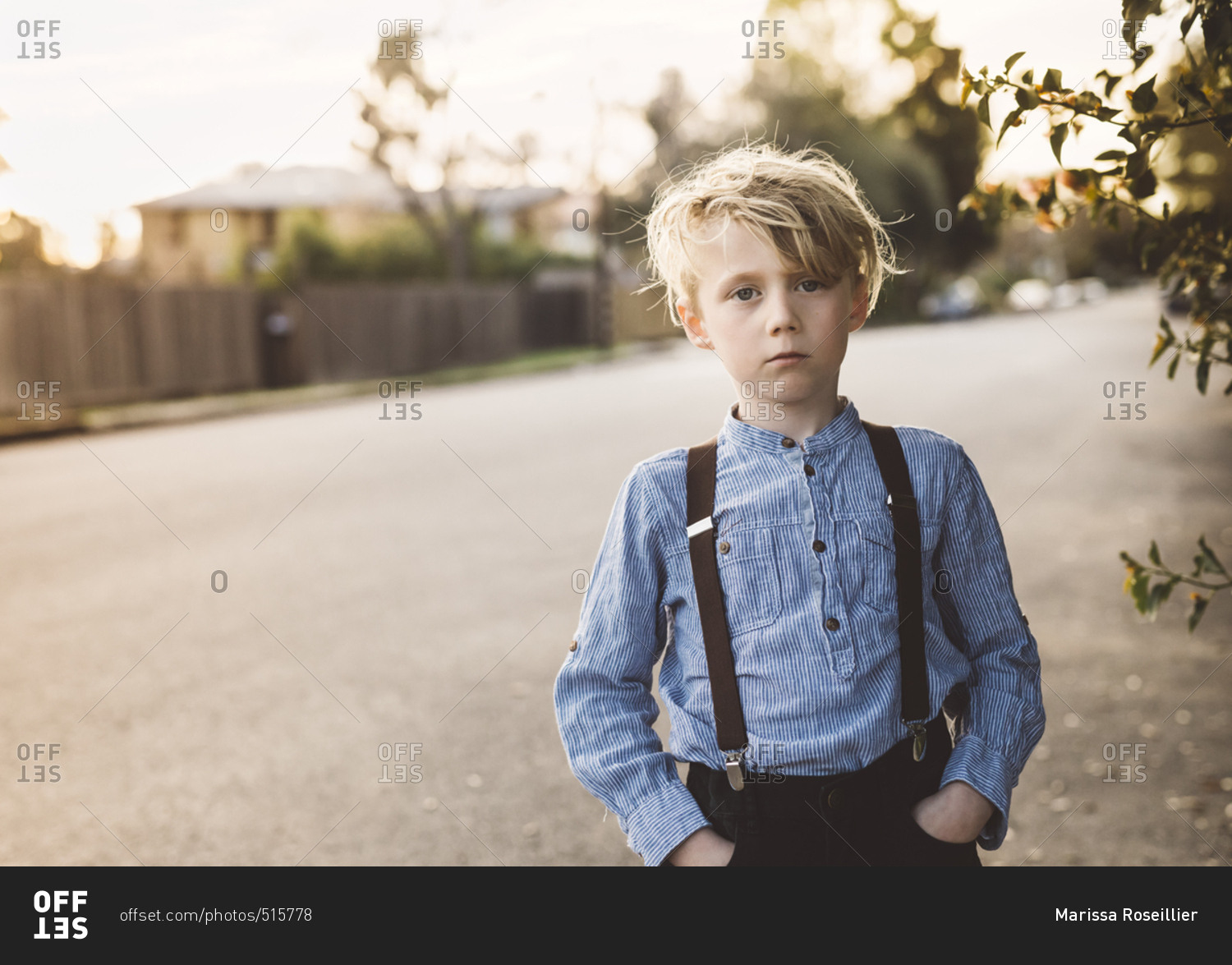 162 Kids With Roar Pose Stock Photos, High-Res Pictures, and Images - Getty  Images