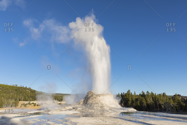 USA- Wyoming- Yellowstone National Park- Upper Geyser Basin- Castle Geyser erupting