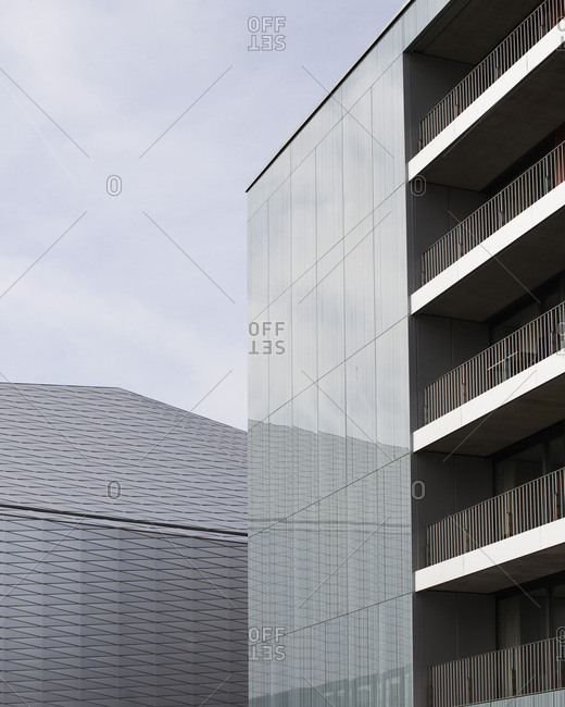 Modern buildings with reflective fa�ade