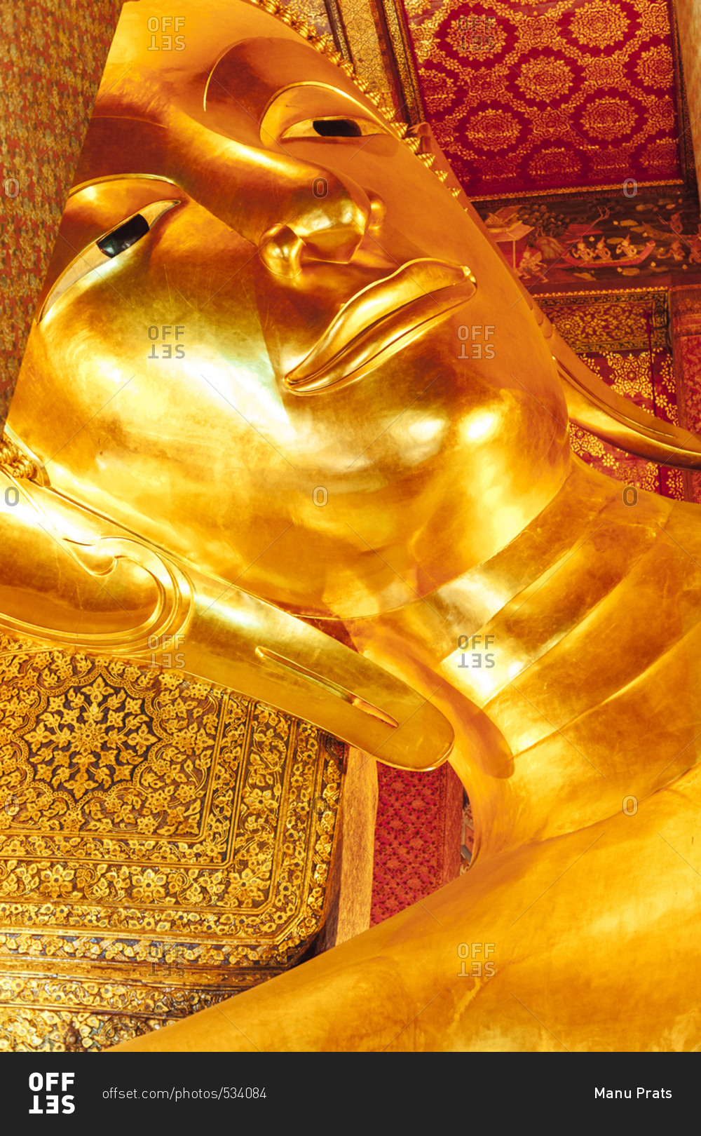 Lying Buda Sculpture in Wat Pho, Bangkok, Thailand