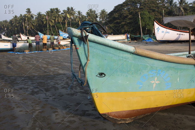 Goa India March 14 2017 Fishermen And Colorful Boats On