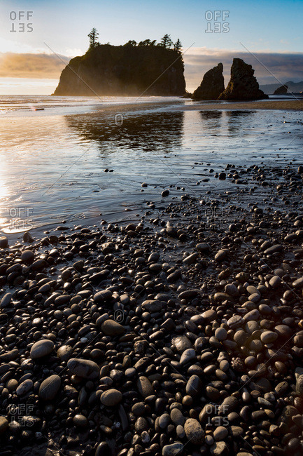 Evening light on Ruby Beach in the Olympic National Park, UNESCO World Heritage Site, Pacific Northwest coast, Washington State, United States of America, North America