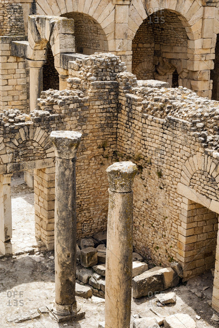 Antonian Bath, Dougga Archaeological Site, UNESCO World Heritage Site, Tunisia, North Africa