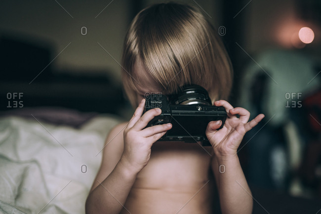 Little Girls Shorts stock photos - OFFSET