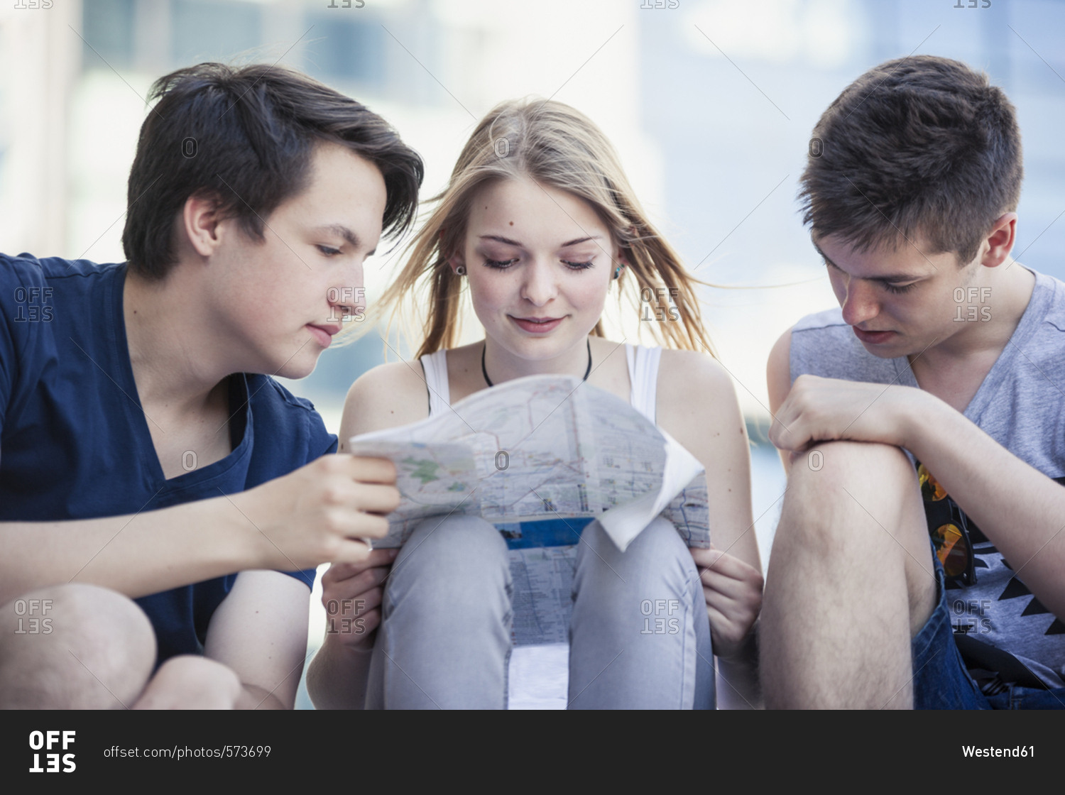 Looking for europe the neofolk compendium. Неработающий человек. Looking for europe. Looking for europe the history of neofolk. Looking for europe.