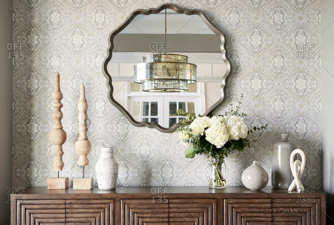 Dining Room Buffet With Mirror Above, Mirror Above Dining Room Table