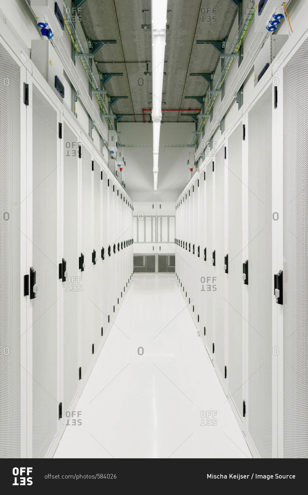 Diminishing perspective of data storage warehouse