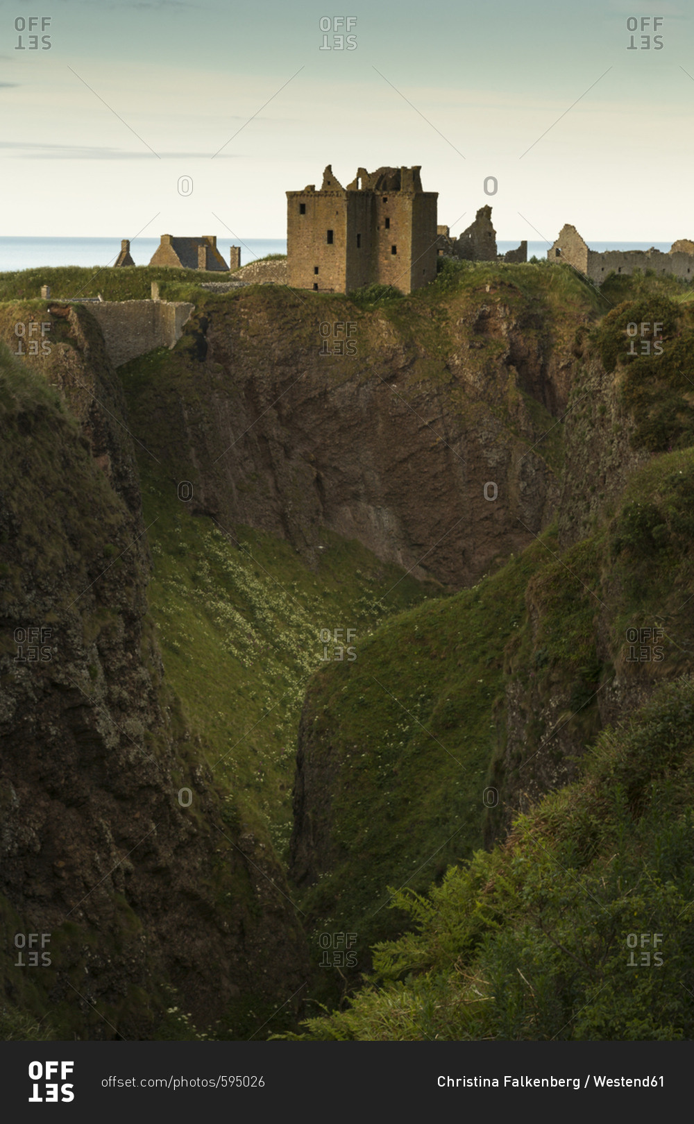 UK- Scotland- Stonehaven- Dunnottar Castle