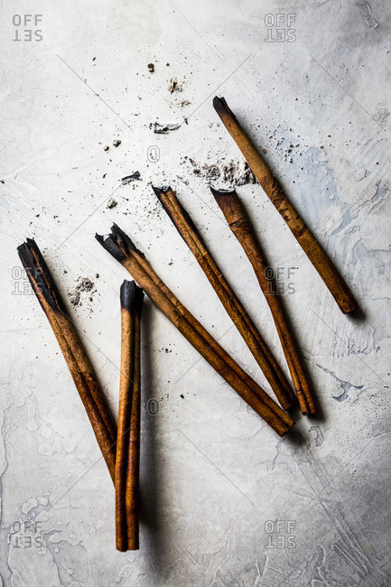 Burnt cinnamon sticks