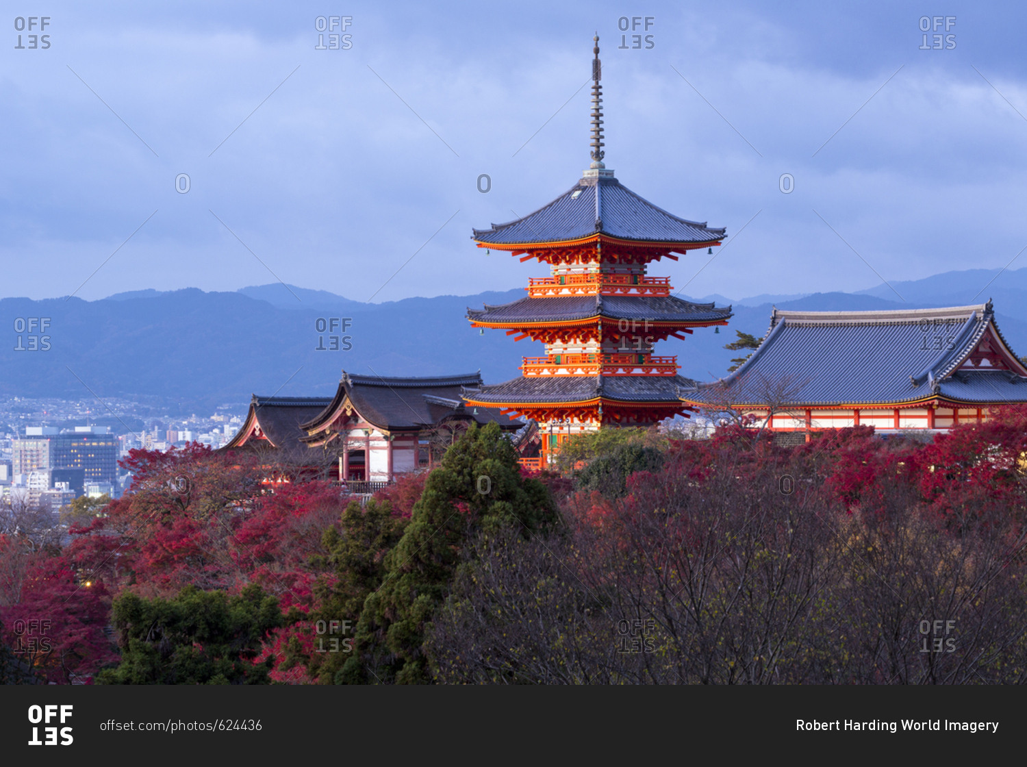 Kiyomizu-dera temple, UNESCO World Heritage Site, Kyoto, Honshu, Japan ...
