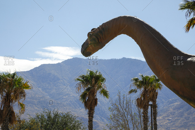 Dinosaur statue at roadside attraction