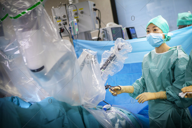 April 7, 2016: Reportage in an operating theatre during a hysterectomy using the da Vinci robot, in France